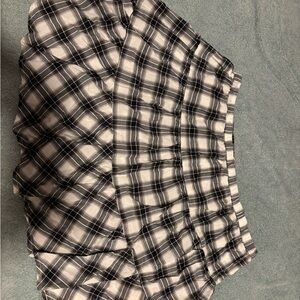 Faded Glory Black and White Plaid Skirt